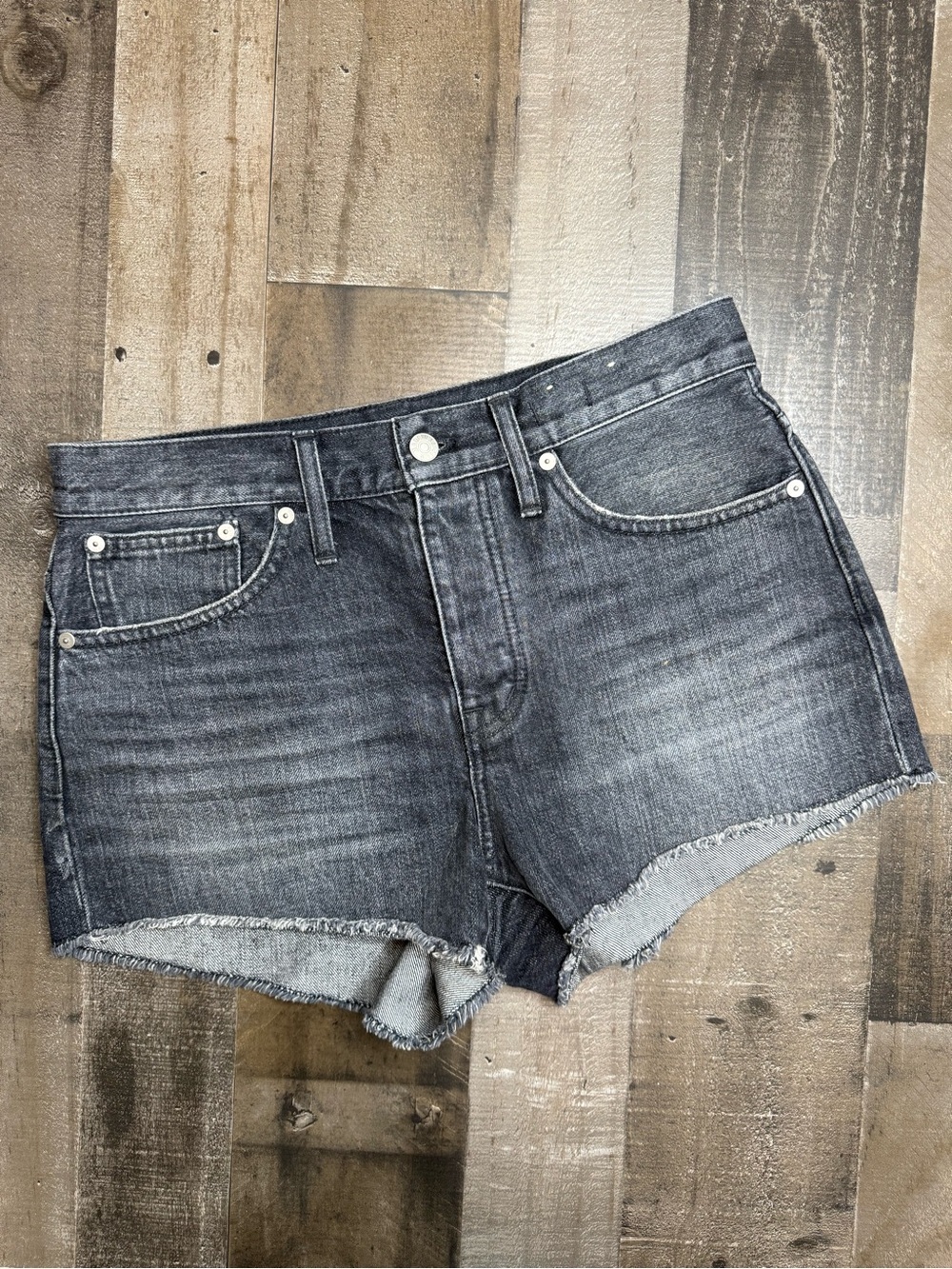 NWT Madewell Women's Washed Black Relaxed Denim Cutoff Shorts size 25